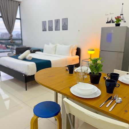 3 Towers Jalan Ampang By Serenity Vacation Homes Kuala Lumpur Exterior photo