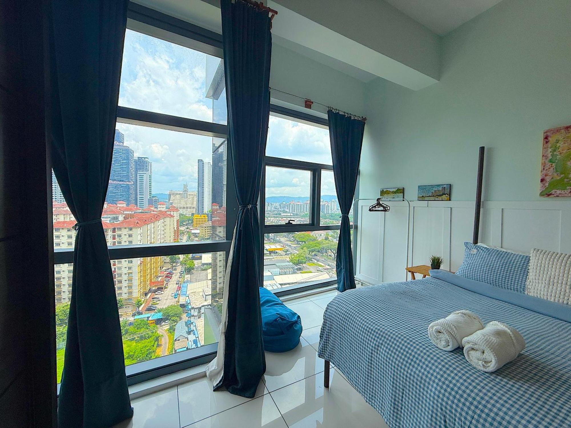 3 Towers Jalan Ampang By Serenity Vacation Homes Kuala Lumpur Exterior photo